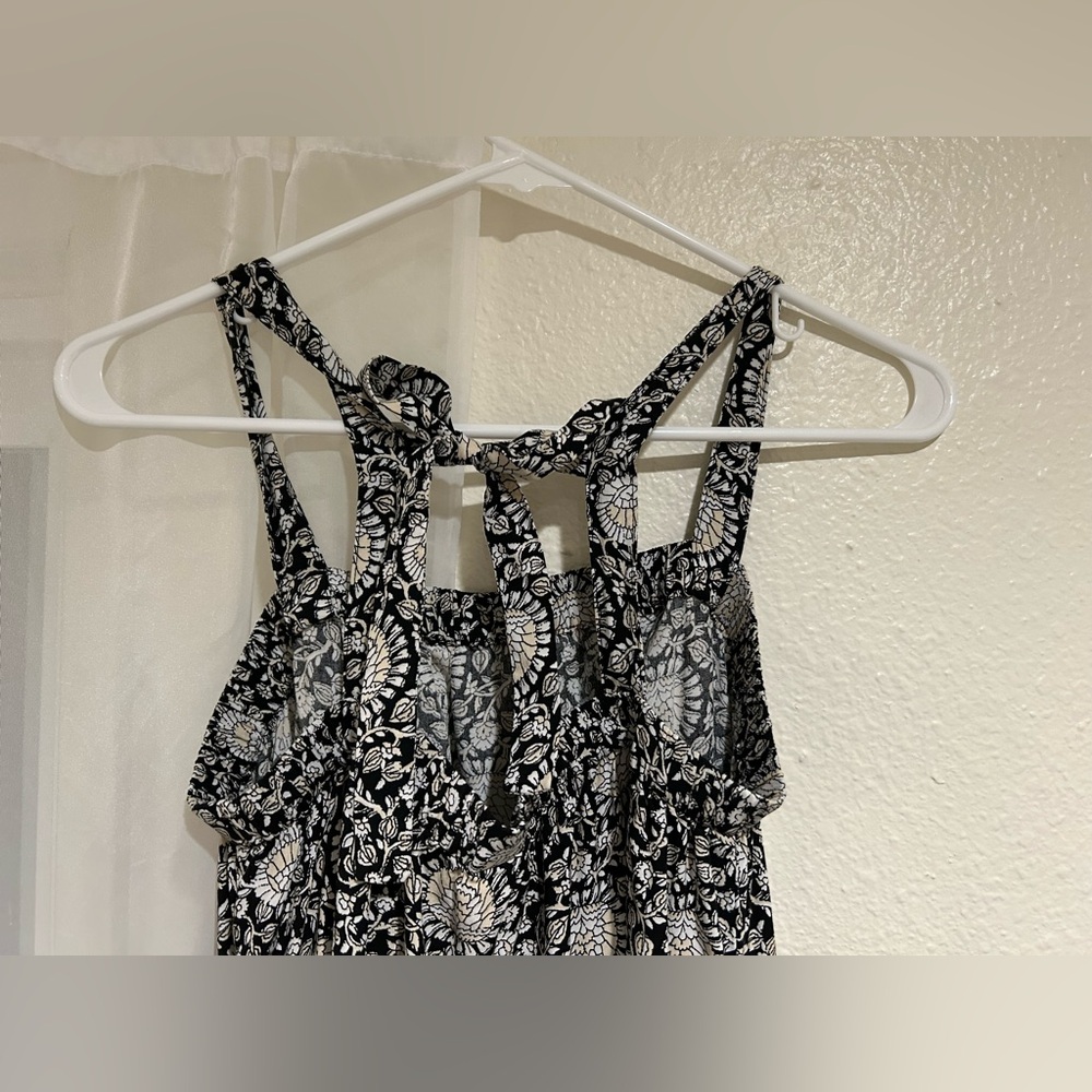 Patterned Maxi Dress with Pockets - Picture 2 of 3